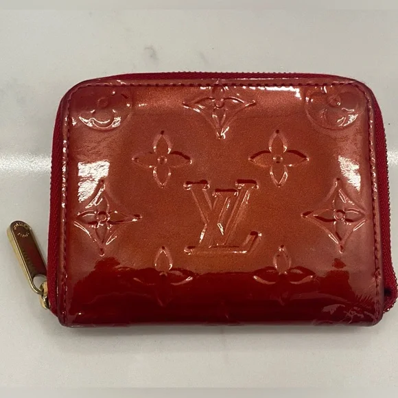 Louis vuitton cherry red vernis mini wallet / card holder - Picture 2 of 4
